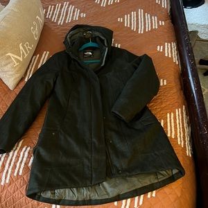 The north face army green slightly hounds tooth-ish winter coat